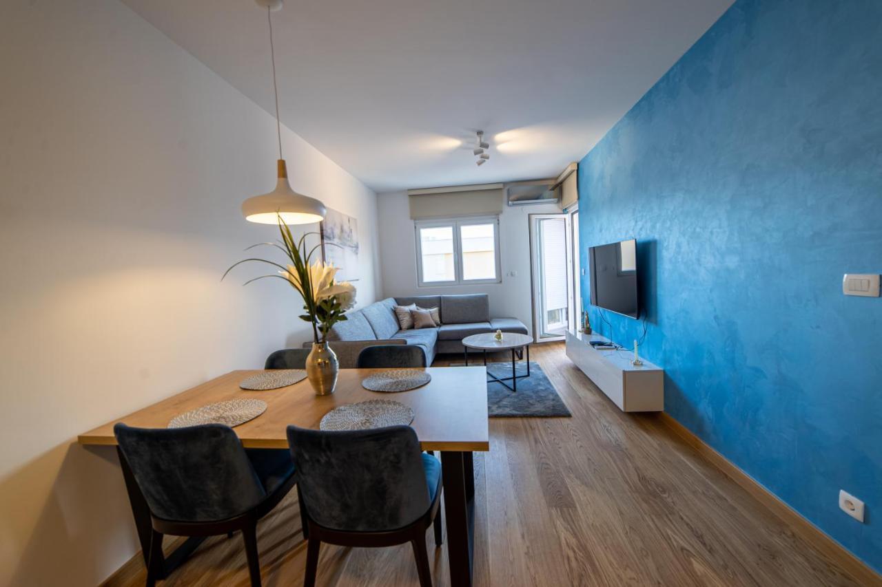 Apart Kraft Podgorica Exteriör bild