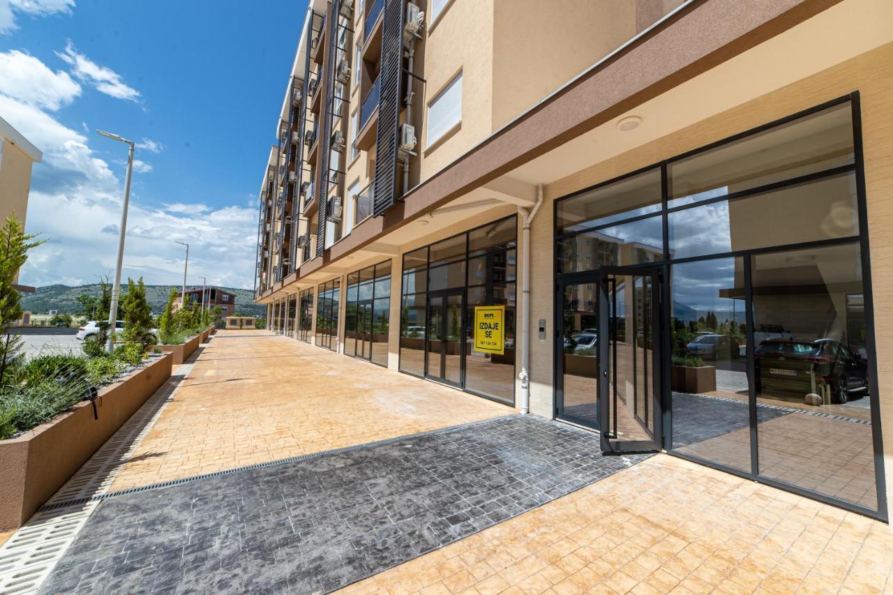 Apart Kraft Podgorica Exteriör bild