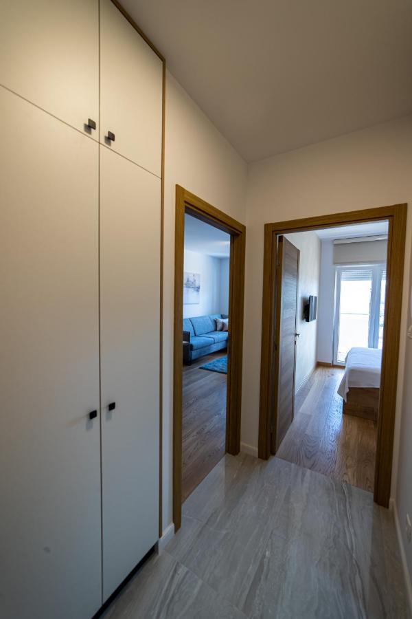 Apart Kraft Podgorica Exteriör bild